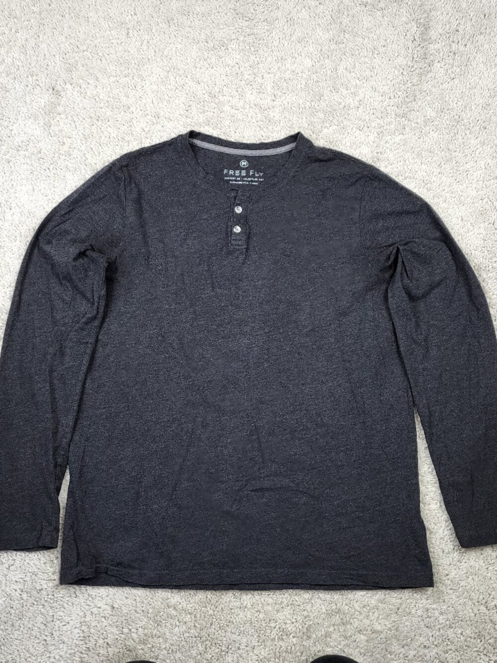 Free Fly Henley Shirt Mens Medium Bamboo Performance Long Sleeve Golf fish Grey